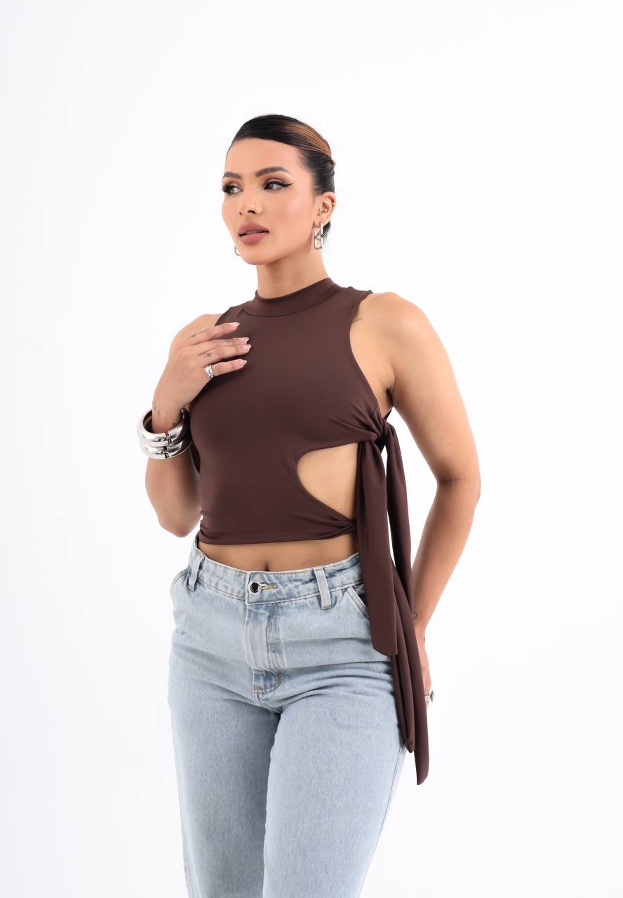 Cropped Iza imagem 2